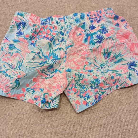 Lilly Pulitzer Ocean View Shorts - Picture 3 of 5